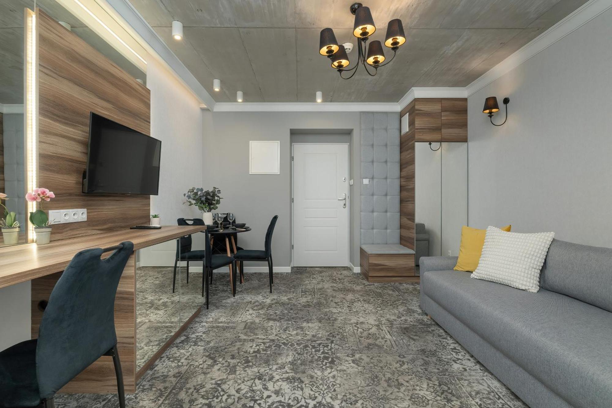 Modern & Comfy Apartment Rakowicka 6 Cracow By Renters คราคูฟ ภายนอก รูปภาพ